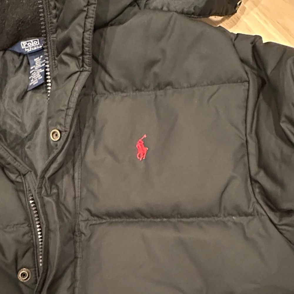 Polo by Ralph Lauren Kids Puffer Jacket in Black - Picture 3 of 6